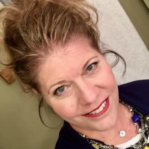 Meet your Posher, Laurie